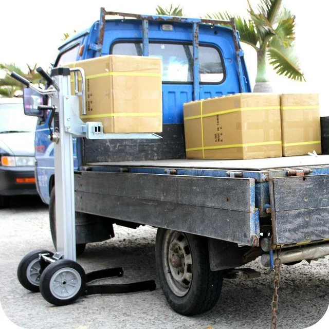 ML1 Lifting Hand Truck thumbnail 7 of 11